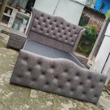 Camas tapizadas capitoneadas - 8/10