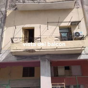 Se vende apartamento en Santo Suárez, ubicado en un primer piso con balcón a la calle - Img 55846212