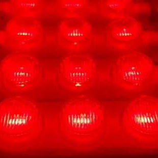 CÁPSULA LED COLOR ROJO DE ALTA INTENSIDAD . 12 V - 4/4