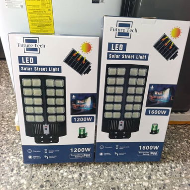 Lámparas de exterior con panel solar nuevas en caja... 1200 watts 1600 watts - 2/2