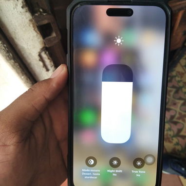 IPhone 15 Pro✓ - 2/3