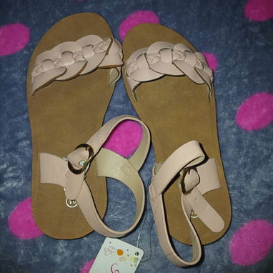 Chancletas, Crocs, Sandalias - Img 121648085