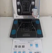 PESA CORPORAL (DIGITAL) COMPATIBLE CON CONEXION BLUETOOTH - Img 50130079