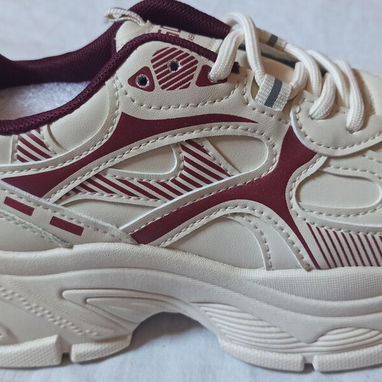 Vendo tenis #36 de mujer - 3/4
