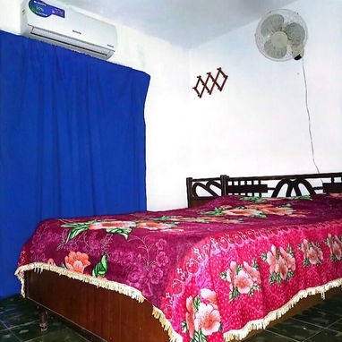 GG-116 TODO POR 35.000  – Apartamento de 3 habitaciones y garaje en Santa Catalina, Cerro + Moskvich 2140 - Img 121204372