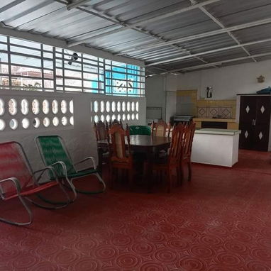 Venta de casa en Guanabo a pocos metros de la playa - 5/8