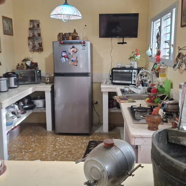🏠 SE VENDE CASA INDEPENDIENTE EN VÍBORA PARK, ARROYO NARANJO — LA HABANA  Se vende casa independiente, recién remodelad - 10/10