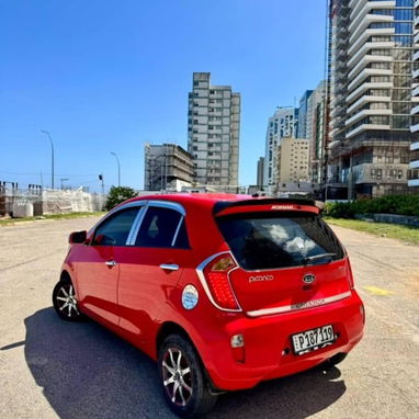 SE VENDE KIA PICANTO 2012  FUNCIONANDO AL 100 - 3/4