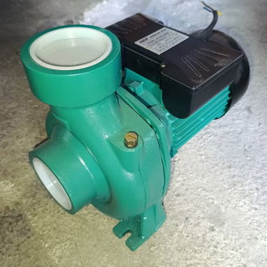 Bomba de agua 3 HP nueva en caja llamar 5️⃣3️⃣6️⃣0️⃣2️⃣9️⃣2️⃣3️⃣ o contactar x WhatsApp interesados - Img 123844986