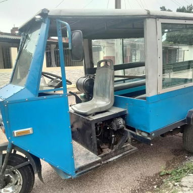 🚙 MOTONETA DE 8 PLAZAS - 7/8