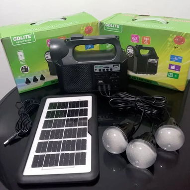 Kit de Iluminación Solar - 2/3