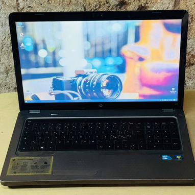 Laptop HP  Equipo confiable con rendimiento ideal para algunos juegos y trabajos de programación informática. - 2/5