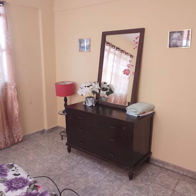‼️VENTA APARTAMENTO EXTERIOR 2DO PISO 2/4  BALCÓN A LA CALLE 44 Y 23‼️ - Img 121034540