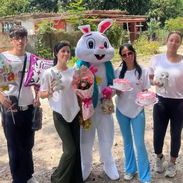 Regalos 🎁 sorpresa con conejo gigante - Img 55760226