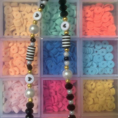 Variedad de pulseras ✨y prendas de bisutería hechas a mano 🛍️ - Img 126550900