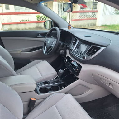 Hyundai Tucson - 7/8