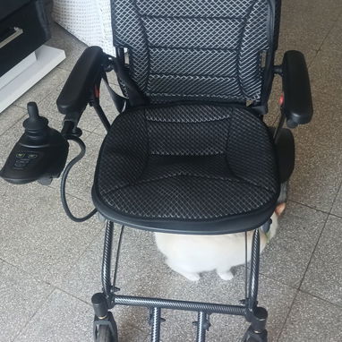 Vendo silla de ruedas electrica . - Img 120126735