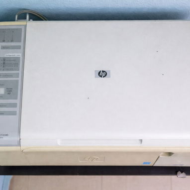 Impresora HP en buen estado. Funciona como impresora, escáner y fotocopiadora. - Img 115015946