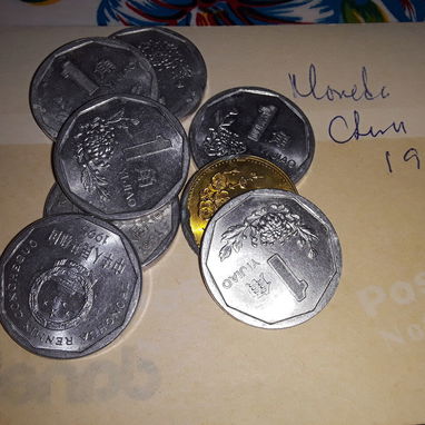 Se vende monedas de varios paises - Img 120750510