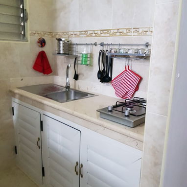 RENTA EN VEDADO - Img 115144157
