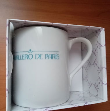 Taza o jarra mug de fina cerámica española. Elegante caja de envoltura para regalo. - Img 86787843