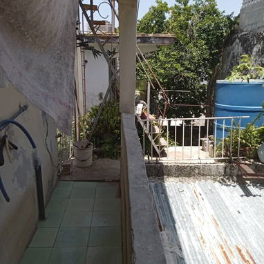 Permutas o venta  casa  de tres cuartos con sala cocina lavadero placas libre - 10/10