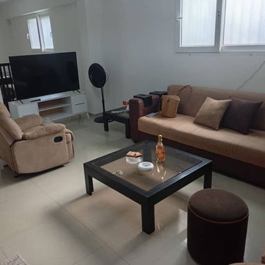 ¡RENTA LINEAL DE LUJO EN NUEVO VEDADO! 🌟 - 2/10