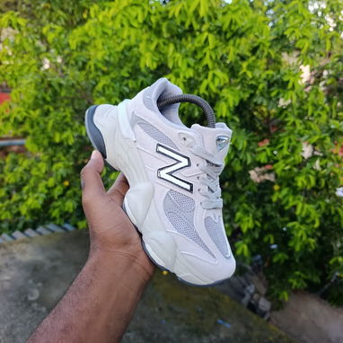 Zapatos New Balance Rosados 9060 - Img 121735642