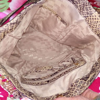 Cartera marca Michael Kors - Img 122984302