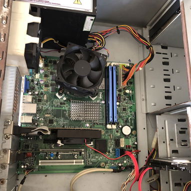 Se vende computadora completa - 3/3