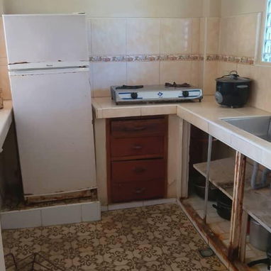 馃彔Casa De Renta En Guanabo. A 2 cuadras de la playa. 馃挼 Sin piscina 12 mil cup y con piscina 15 mil cup por noche - Img 118902067