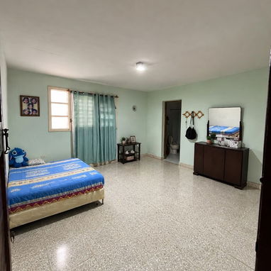 Se vende casa en 10 de octubre - 7/10