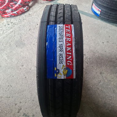 Venta de gomas de cami贸n omnibus microbus - Img 122647002