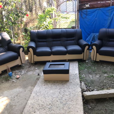 Muebles camas colchones y comedores listos para entregar transporte 🚇 incluído color y diseño a gusto del cliente trato - Img 120306225