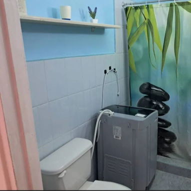 Renta lineal  de apartamento en el Vedado! Tiempo indefinido. Respaldo energético garantizado! - 7/7