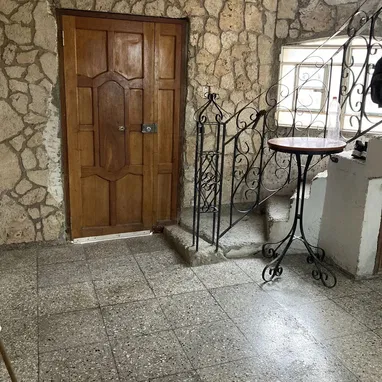 Se vende casa en Centro Habana, precio 10 mil USD. - 3/8