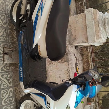 Doy automática y 500 USD por polaco - Img 120405550