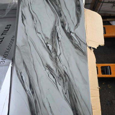 Venta de materiales para la construccion ,desde ceramica de 30*60 con super brillo hasta porcelanato de 60*60 - Img 123110270