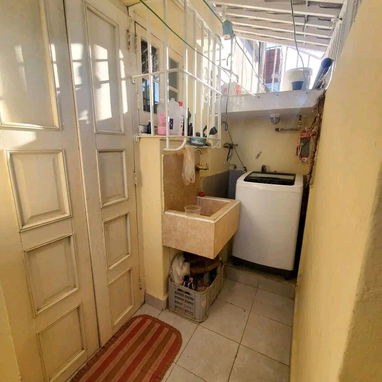馃崁 Se vende apartamento en un tercer nivel ubicado en el Reparto Miramar perteneciente al Municipio Playa 馃崁 - Img 124354913