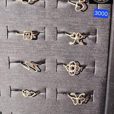 Anillos, dijes , reloj , aretes de oro - Img 124650792