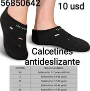 Calcetines antideslizante Unisex para nadar y caminar en la playa, practicar Deportes,Danzar y caminar dentro de la casa - Img 50624711