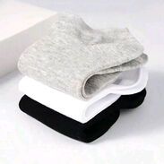Medias cortas de algodón unisex disponible negras y grises - Img 45050679