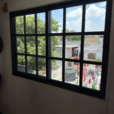 Puertas dobles y ventanas de aluminio - 10/10