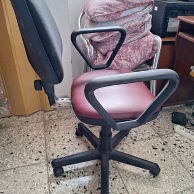 Vendo silla giratoria - Img 127380514