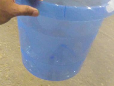 Venta de cubos plásticos, palangana y botas de agua - Img 66543813