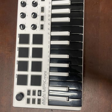 AKAI MPK mini - Img 123165296