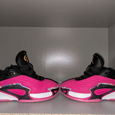 ÚLTIMAS ZAPATILLAS AIR JORDAN IMAGINARIUM DE LUKA DONCIC, LA ESTRELLA DE LA NBA Y DE LOS LAKERS, DE ESTRENO EN SU CAJA! - Img 121288057