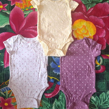 Ropita para bebé hembra y varón de 3 a 6 meses - Img 116474638