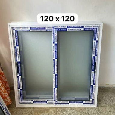 Realizamos todo tipo de diseños modernos en carpintería de aluminio 🪟 y cristal 🔮montaje y transportacion free - Img 118830892