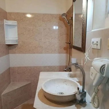 🎯 Descubre la tranquilidad y comodidad de nuestra casa en el Reparto Náutico - Img 117259138